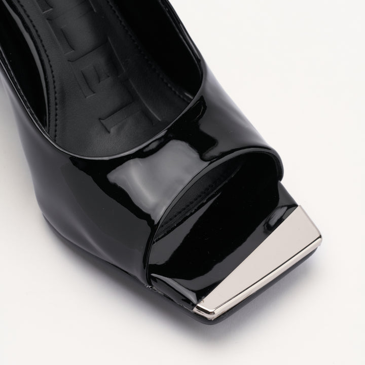 Amber Black Patent Womens