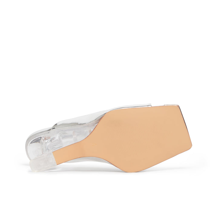 Amber Metallic Silver Womens